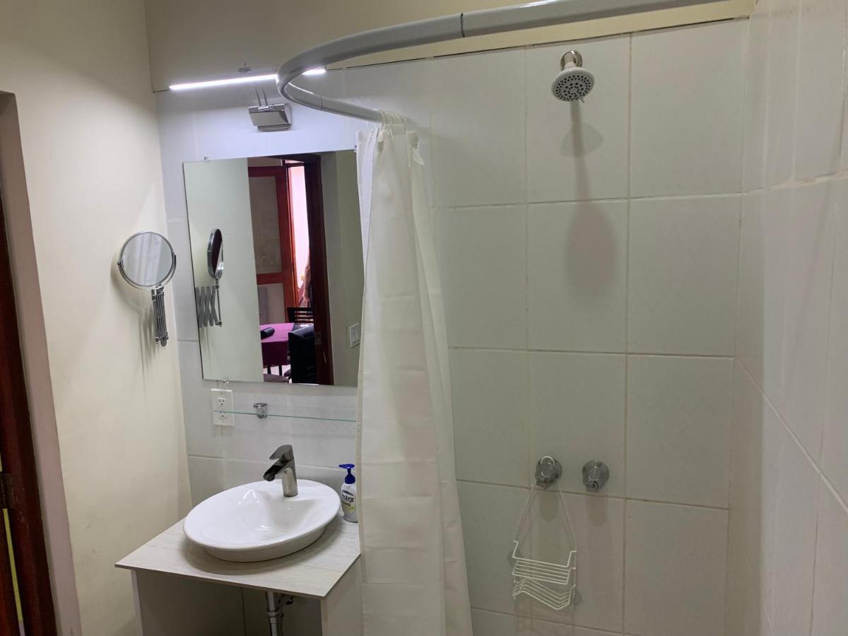 Apartamentos Casa Amarilla Granada Bagian luar foto