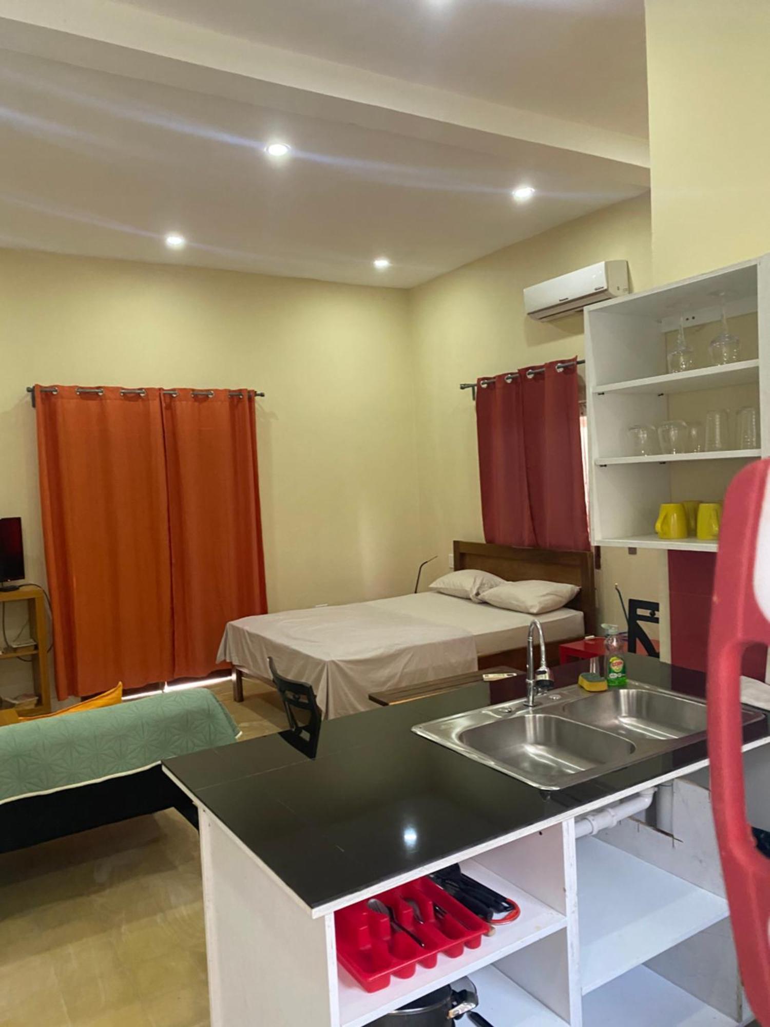 Apartamentos Casa Amarilla Granada Bagian luar foto
