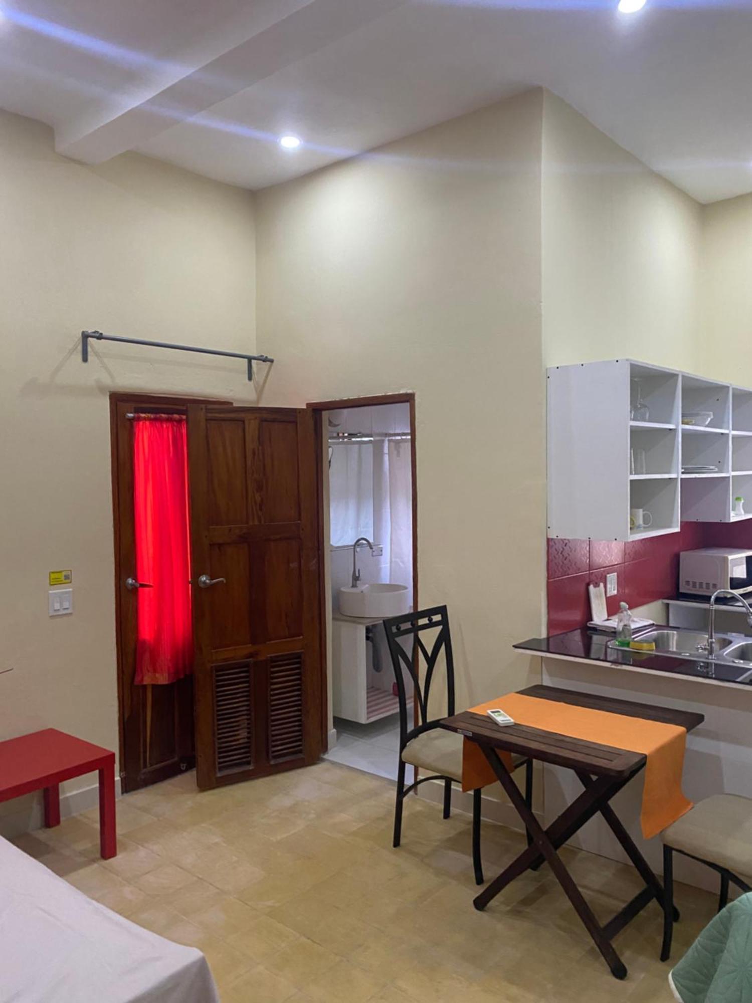 Apartamentos Casa Amarilla Granada Bagian luar foto