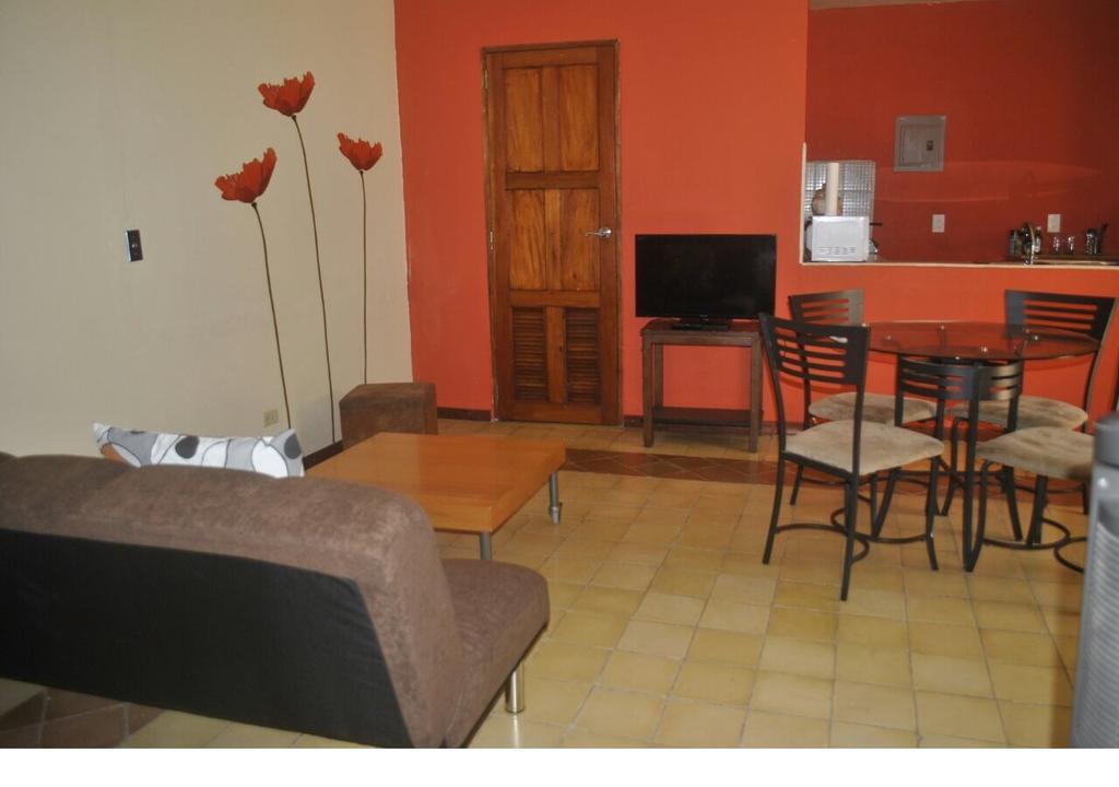Apartamentos Casa Amarilla Granada Bagian luar foto
